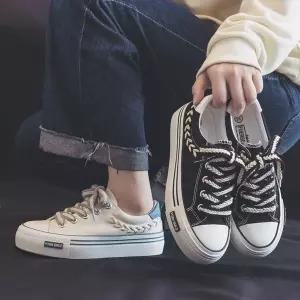 자수스니커즈 단화 여자운동화 스트랩 캔버스화