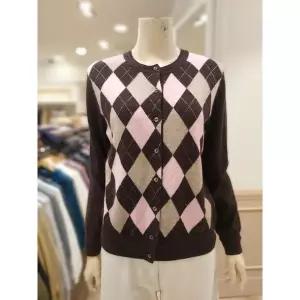 [BCBG] 아가일 버튼업 가디건 B6C8K212