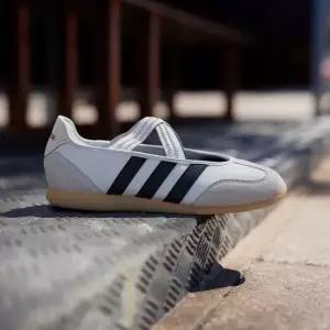 매장정품 아디다스 ADIDAS JQ2127 신발 바레다 메리 제인 1010126625