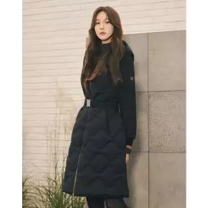 [올리비아로렌]소매 패치 물결 퀼팅 다운_VVCKDYWA171