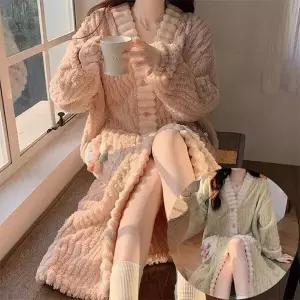 [로즈엘리]극세사 롱원피스 수면잠옷 겨울 홈웨어 원피스 2컬러 2026