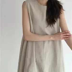 베이지색 민소매원피스 여름민소매원피스 슬리브리스 임산부 여성
