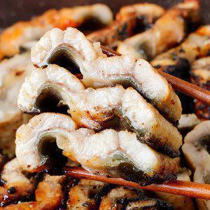 고창 풍천장어 자포니카 민물장어 1kg (손질 후 700g)+소스/생강