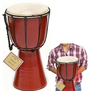 B.N.D TOP Drum Djembe는 로프 염소 가죽으로 덮인 고블렛 아프리카 드럼으로, 손으로 연주하는 서아프리카 스타일의 젬베 드럼입니다. 드럼 서클 등 다양한 용도로 사용됩니다 (7x15)
