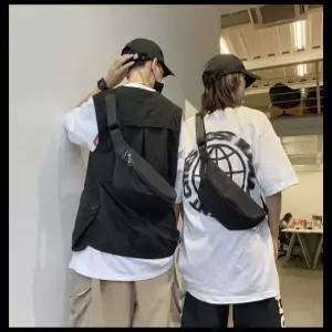 여자 여성 남녀 힙색 크로스백 슬링백 미니 핸드폰 휴대폰 카드 여권 화장품 가방
