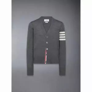 THOM BROWNE 4바 스트라이프 서스테이너블 울 가디건 (MKC002A Y1014 038)