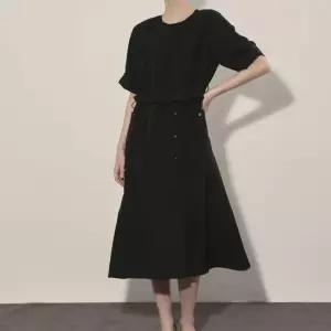 [올리비아로렌]올리비아로렌 MG01 니트에리 스트링 원피스 VVCOA4F7261 (41153561)