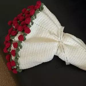 DIY 코바늘 꽃 담요 키트 트 프렌드를 위한 수제 선물 실 소재 장미 꽃다발 따뜻하고