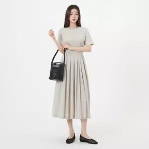 랩 라운드넥 벨트 플리츠원피스 AR2WO569