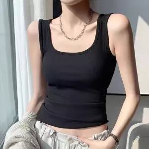 [NS홈쇼핑][etv] 라운드 여성민소매티 핏 폴리에스터 이너 나시티[36070296]
