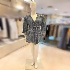 [바바라]AGW4640R_유니쉬폰그린나염4640R로브가운