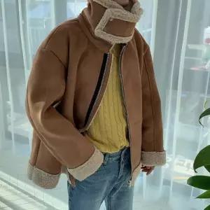 플레이마틴 남자 오버핏 스웨이드 무스탕 하이넥 양털 점퍼 4color