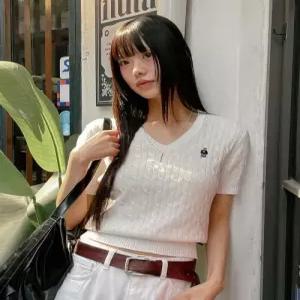 후아유 WHOAU Steve V-neck Cable Short Sleeve Sweater WHKAG2411F