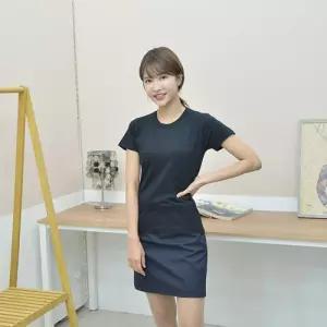 교복몰 라인이 잡혀있는 여자 검정 반팔티 교복