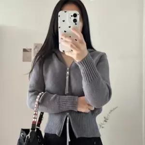 여성 클래식 니트 집업 크롭 가디건
