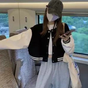 점퍼 자켓 JP 여성 세미 오버핏 크롭 바시티 야구점퍼 가을
