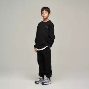 내셔널지오그래픽 키즈 K243UPB920 맨투맨 SET CARBONBLACK