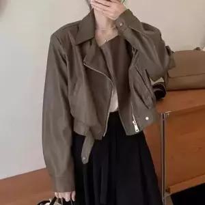 [블랙퀸][블랙퀸] 오버핏 크롭 레더 라이더 자켓 blk005188