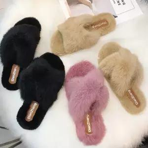 여성 엑스꼬임 페이크퍼 겨울 슬리퍼
