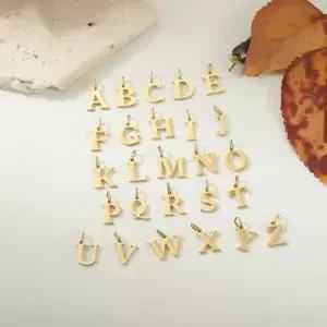 26 글자 알파벳 초기 10mm 매력 펜던트 쥬얼리 골드 스테인레스 스틸 간단한 PVD 도금 DIY 목걸이 팔찌