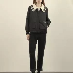 [올리비아로렌] DP01 탈착니트카라 경량점퍼 VOCKA4W9231 (S42296797)