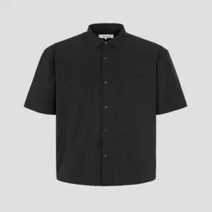 [국내정품] 빈폴 BEANPOLE 화섬 솔리드 반소매 셔츠 블랙 BC5565C905