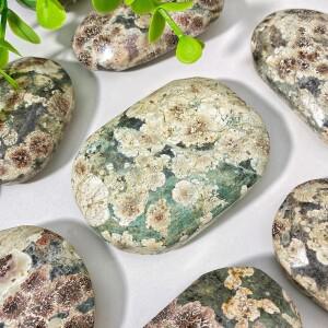 무작위 1PC 고품질 러시아 동양 체리 마노 팜 천연 크리스탈 반짝이, 생일 선물, 여자 친구 장식