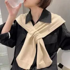 은창)무드 고리 끼움 단색 페이크 가디건 숄 스카프