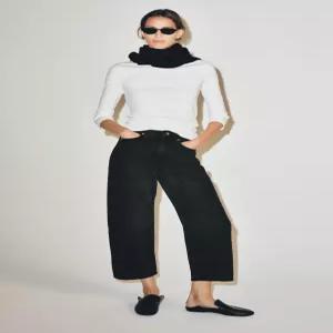 [정품] 자라 ZARA ZW 컬렉션 미드라이즈 릴랙스드 앵클 청바지 - 블랙 1934/240/800