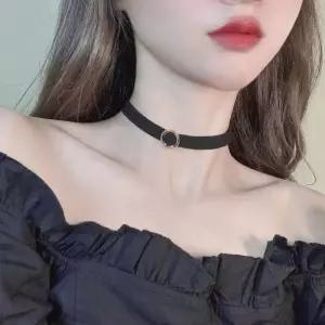 초커목걸이 목걸이 패션목걸이 데일리 악세사리 여자 링초커 s-WFLAL4N 기본옵션 이어커프