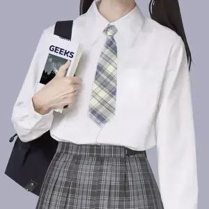 [하프클럽/알티피아]교복 체크 자동 넥타이 아이보리 스쿨룩 교복타이