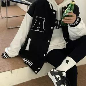 여성 기모안감 오버핏 알파벳자수로고 겨울 야구점퍼 뽀글이후리스 남성양털점퍼 남성얇은잠바 s-0F21D