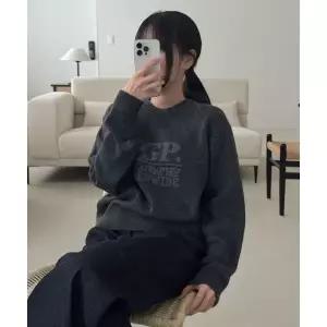 코드그라피 CGP (우먼) 스퀘어 로고 니트_차콜 CBEFWKL020CH 475739