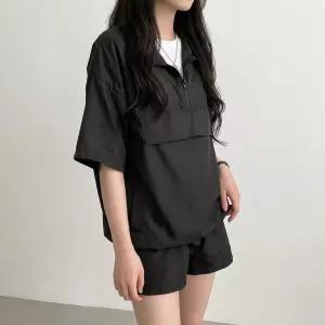 트레이닝 반집업 반팔티 여성 여름캐주얼 아노락 상하의 반바지 여자셋업 여행룩 세트