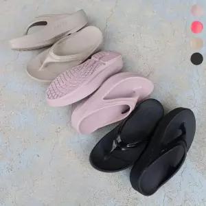 우포스 쪼리 오메가 울랄라 여성 키높이 슬리퍼 3컬러 여름 발편한 신발