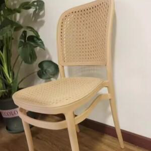 모던 위커 다이닝 체어 두꺼운 플라스틱 라탄 미드센추리 우드라이크 등받이 사이드 카페 홈 데코용
