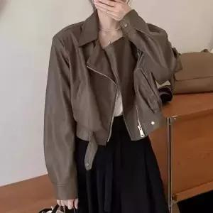 [블랙퀸] 오버핏 크롭 레더 라이더 자켓 blk005188