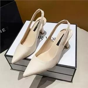 세련된 구두 뾰족코 여성 구두 펌프스 데일리 슈즈 결혼식 하객룩...