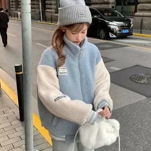 아트박스/블카마켓 키치한 배색 뽀글이 후리스 자켓 오버핏 나그랑
