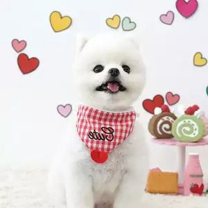 큐티 레드 하트 체크 강아지 턱받이 케이프 X2개 액세서리 펫스카프 DWE51CCE