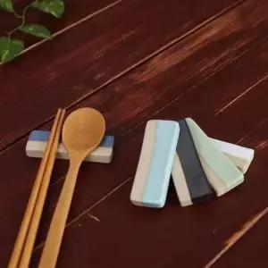 [제이큐]아름 컬러 수저받침 식탁용 수저 거치대
