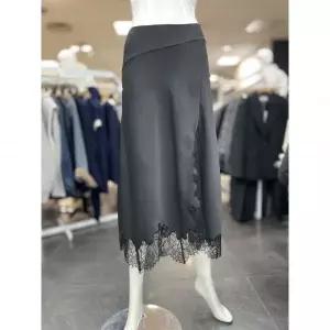 한정수량 [보브] 레이스 트리밍 새틴 스커트 7115135101 2847290