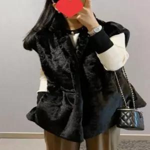 베스트 페이크퍼베스트 2컬러 부드러운 여성 여성조끼 페이크퍼 촉감 털조끼
