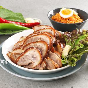 농부가족 흑마늘 무뼈족발 500g x2팩+새우젓