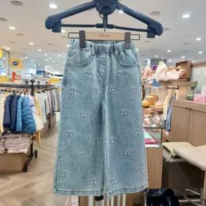 전판자수 세미 와이드 데님
