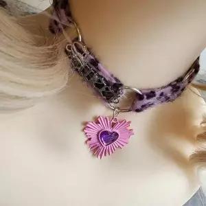 할로윈 핑크 호피 하트 초커 목걸이