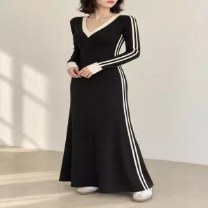 배색 라인 브이넥 긴팔 롱원피스 데일리룩