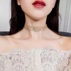 비즈 실목걸이 깃털 초커 목줄 글 글리터 이어커프 보세 목걸이
