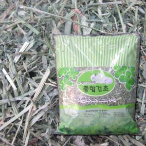 로얄프리미엄 종합건초600g   -   알파파.토끼건초