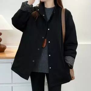 브리드 체크배색 하이넥 누빔 점퍼 C25DJP193